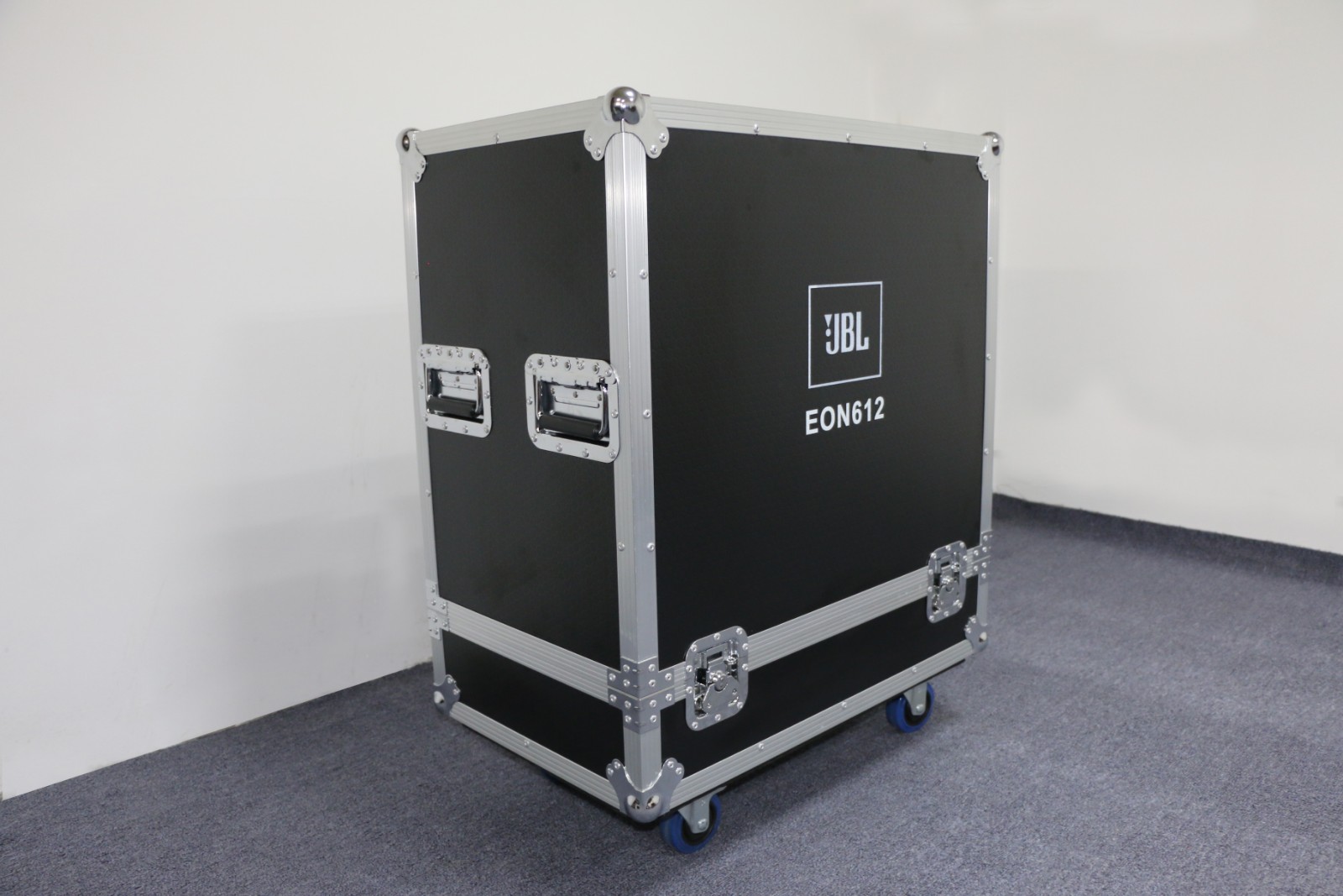 jbl enenne speaker air host shell enclosure transport avionics box performance with wheels enclosure