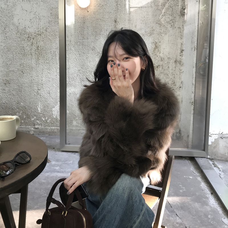 Linlin Fur's "Milan Travel Notes" Imported Fox Fur Coat for Women, Winter Young Style Short Fur Coat