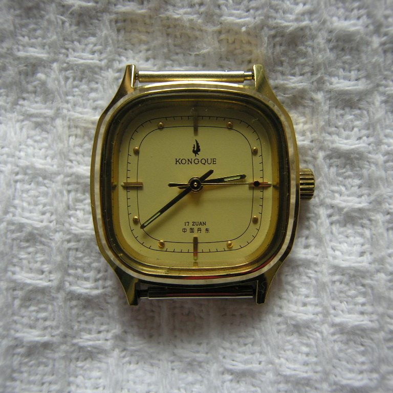 90s Jedi Out of stock New Peacock yellow square Manual Mechanical movement Medium Watches Old Watch