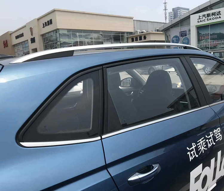 Giá đỡ hành lý Komike Giá đỡ mái Komick Skoda nguyên bản hợp kim nhôm sửa đổi giá du lịch đặc biệt giá nóc ô tô