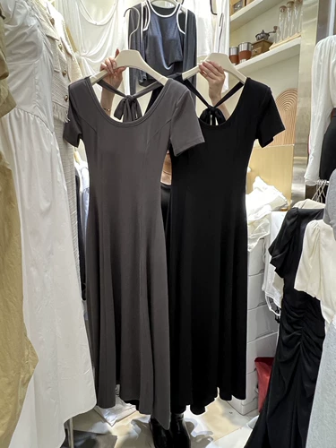 Летняя одежда, футболка, приталенная длинная юбка, платье с коротким рукавом, с открытой спиной