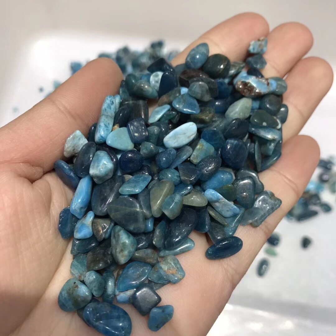 Natural crystal gravel blue apatite gravel manicure degaussing stone flower pot fish tank decoration ornaments