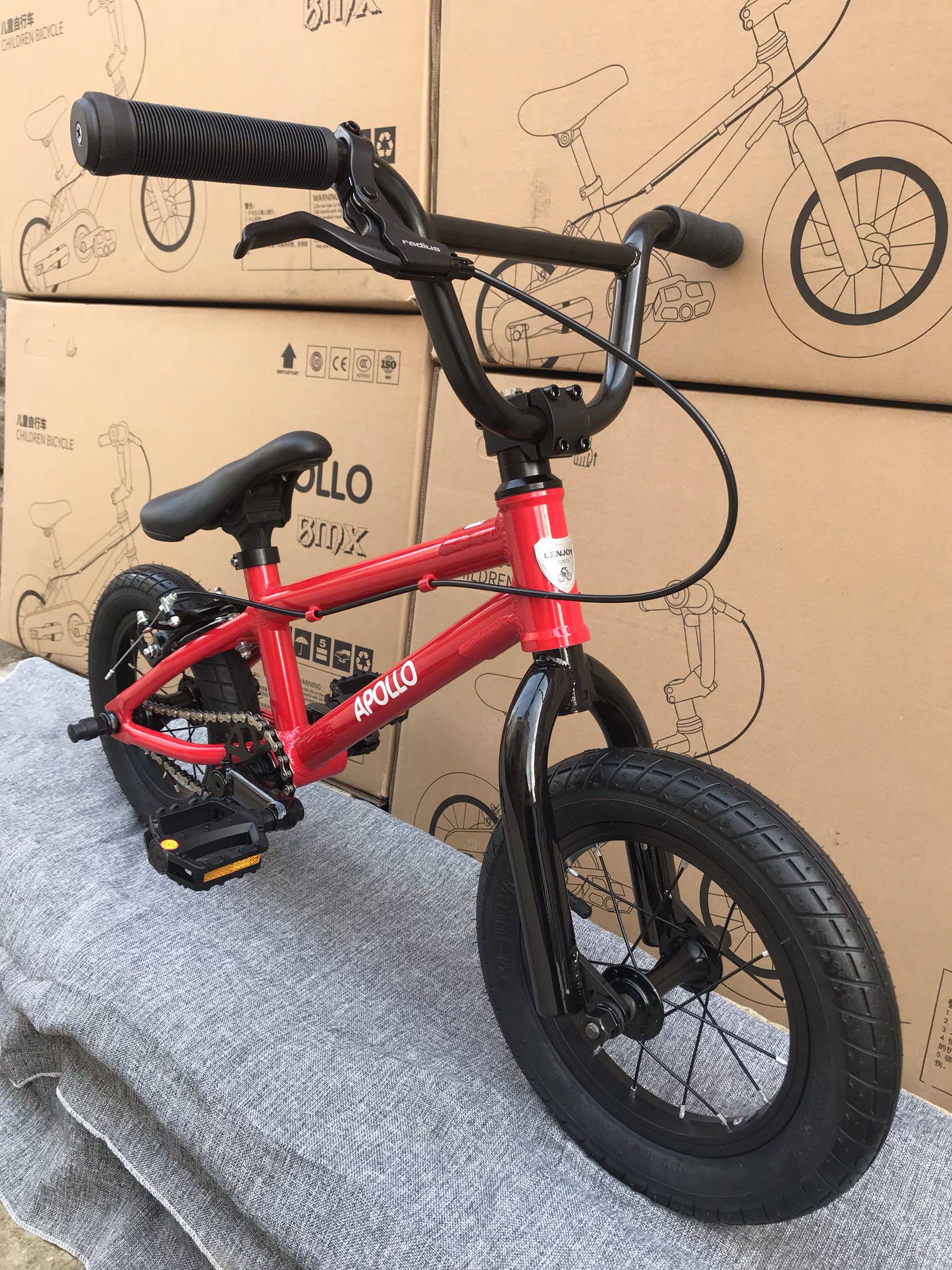 Apollo Rocker Bmx APOLLO 12寸BMX儿童小轮车清仓,真的值得入手吗?🤔深度测评-BMX-淘宝好物网