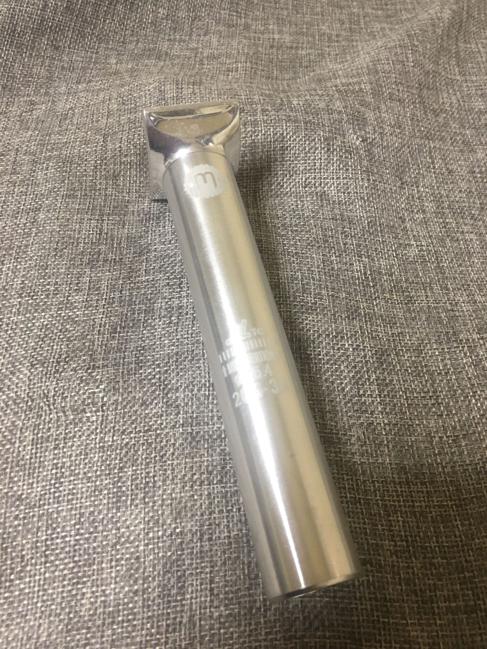 American big-name mission BMX butt aluminum seat tube 25 4MM silver Pivotal structure