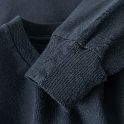 Хлопковый однотонный мягкий приятный телу лонгслив подходит для мужчин и женщин