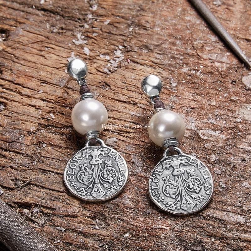 Spanish small crowdboard-card UNOde50 Classic with large pearls Biseta earrings handmade European and American I light extravagant NS