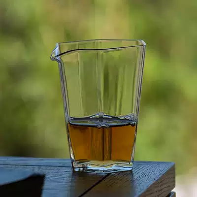 Japanese-style transparent glass male cup Personality fair cup thickened uniform cup Household heat-resistant tea sea Kung Fu tea with tea separator