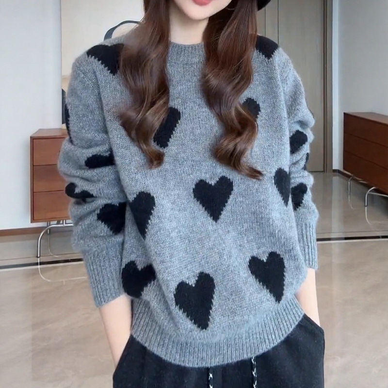 Love Heart Jacquard Gray Knit Sweater for Women, Spring New Style, Plus Size, Round Neck Sweater, Age-Reducing, Versatile Long-Sleeve Top Love Heart Jacquard Gray Knit Sweater for Women, Spring New Style, Plus Size, Round Neck Sweater, Age-Reducing, Versatile Long-Sleeve Top