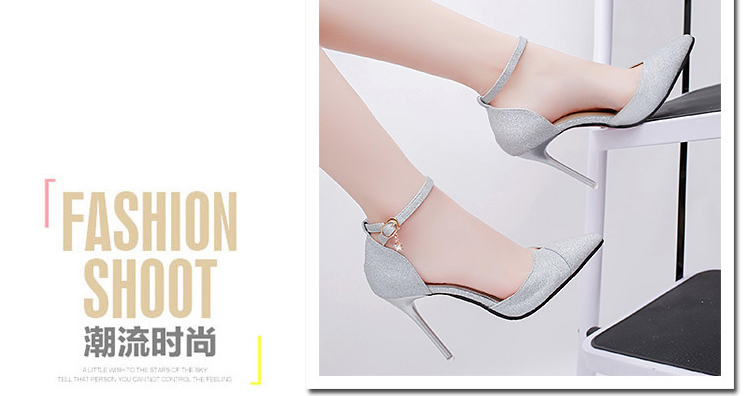 Giày đơn xuân hè 2018 OL gợi cảm đẹp với giày cao gót cỡ nhỏ khóa từ với dép mũi nhọn sandal vento