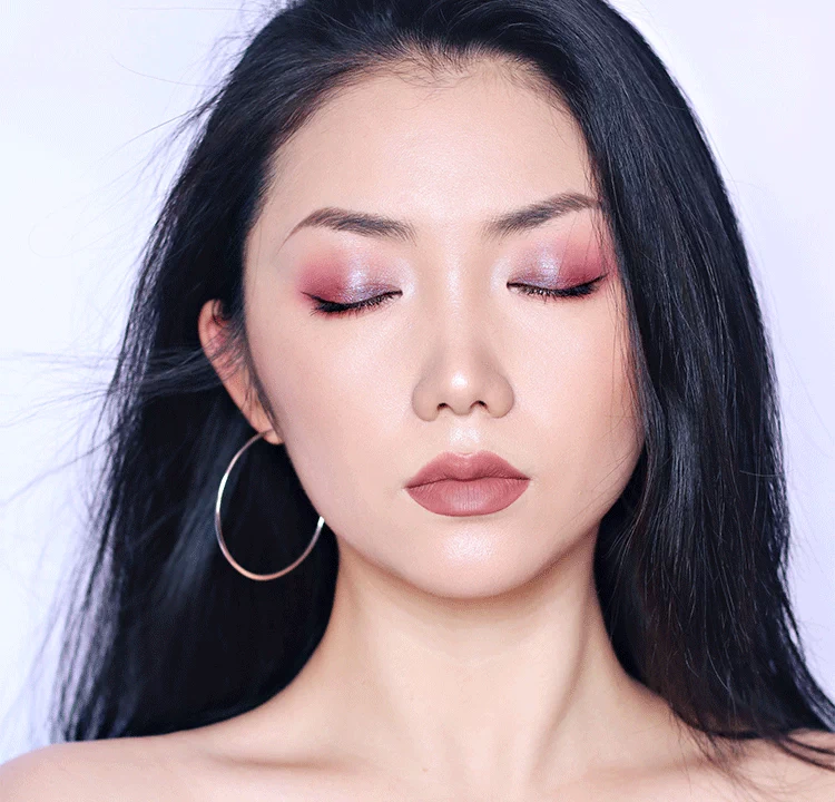 NYCEMAKEUP bóng mắt nữ hạt sequin mờ nghiền khoai tây lấp lánh mười hai màu kim cương tím ins siêu lửa mắt - Bóng mắt phấn mắt focallure