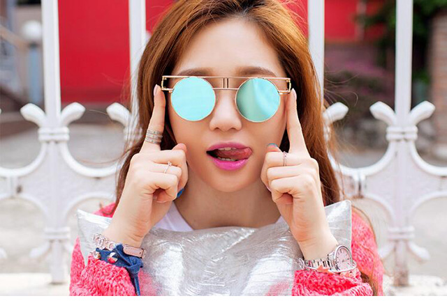 Châu Âu và Hoa Kỳ chụp hip-hop đường phố để phóng đại kính râm cá tính nam và nữ 2018 hipster mới cận thị với độ kính mát