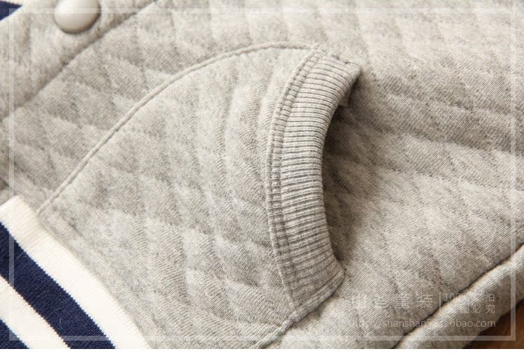 Áo vest bé trai 2018 mẫu mùa xuân và mùa thu trẻ em không khí cotton bé bé vest bé trai quần áo sành điệu cho be gái
