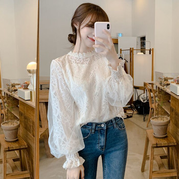 Lace bottoming shirt women's autumn and winter 2021 new scheming blouse super fairy with net yarn fashion long-sleeved foreign style small shirt