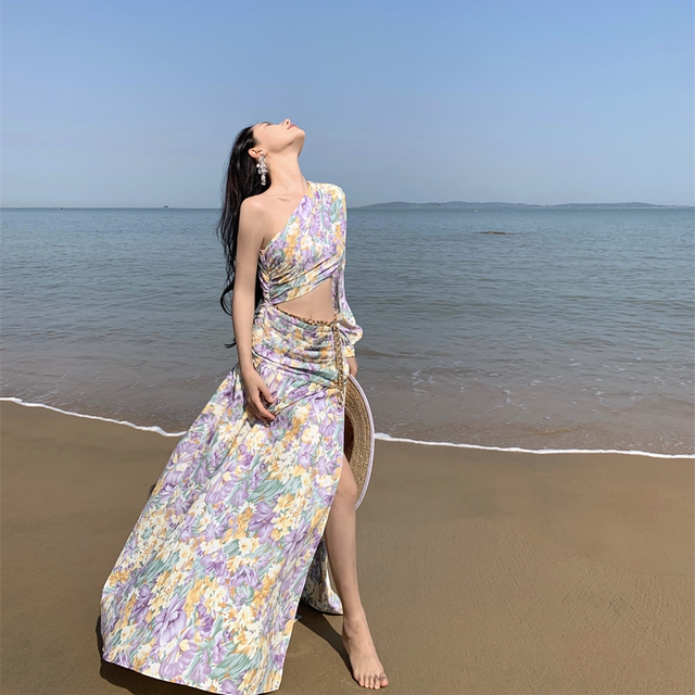 Xishuangbanna Dai skirt holiday slanted shoulders long-sleeved sexy floral skirt celebrity irregular swing dress