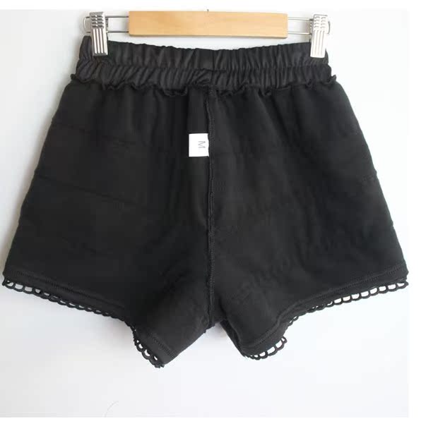 Phiên bản mới của Hàn Quốc của mùa thu và mùa đông quần short nữ ren khâu quần short hoang dã mặc quần legging thun co giãn cỡ lớn quần sooc bò nữ