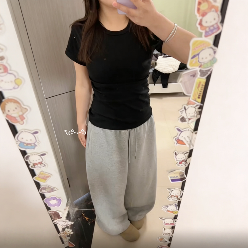 American-Style Gray Casual Sweatpants for Women, Spring/Summer 2026 New High-Waisted Slimming Lazy Style Straight-Leg Drawstring Sports Pants American-Style Gray Casual Sweatpants for Women, Spring/Summer 2026 New High-Waisted Slimming Lazy Style Straight-Leg Drawstring Sports Pants