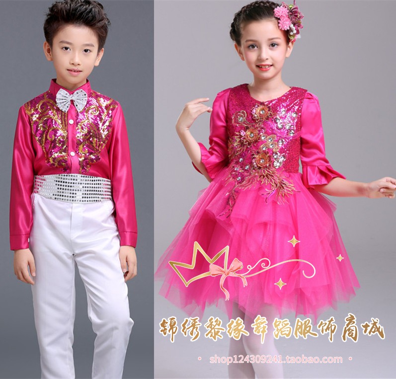 Học sinh tiểu học và trung học hợp xướng biểu diễn trang phục thơ đọc mùa thu và mùa đông tay dài nam nữ trẻ em chủ nhà biểu diễn quần áo trang phuc bieu dien