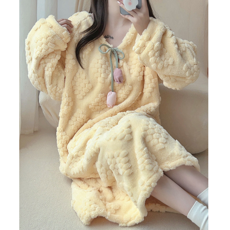 Cute Milk Yellow Sleeping Skirt Woman Autumn Winter Coral Fleece Plus Suede Thickened Flannel Pyjamas with a long family clothes-Taobao