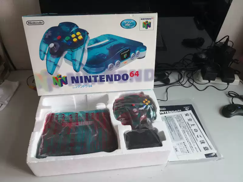 Nintendo Blue qua máy chơi game N64 80 sau khi cảm thấy phim máy retro và đạo cụ truyền hình làm đẹp thương mại Chen triển lãm - Kiểm soát trò chơi tay cam choi game