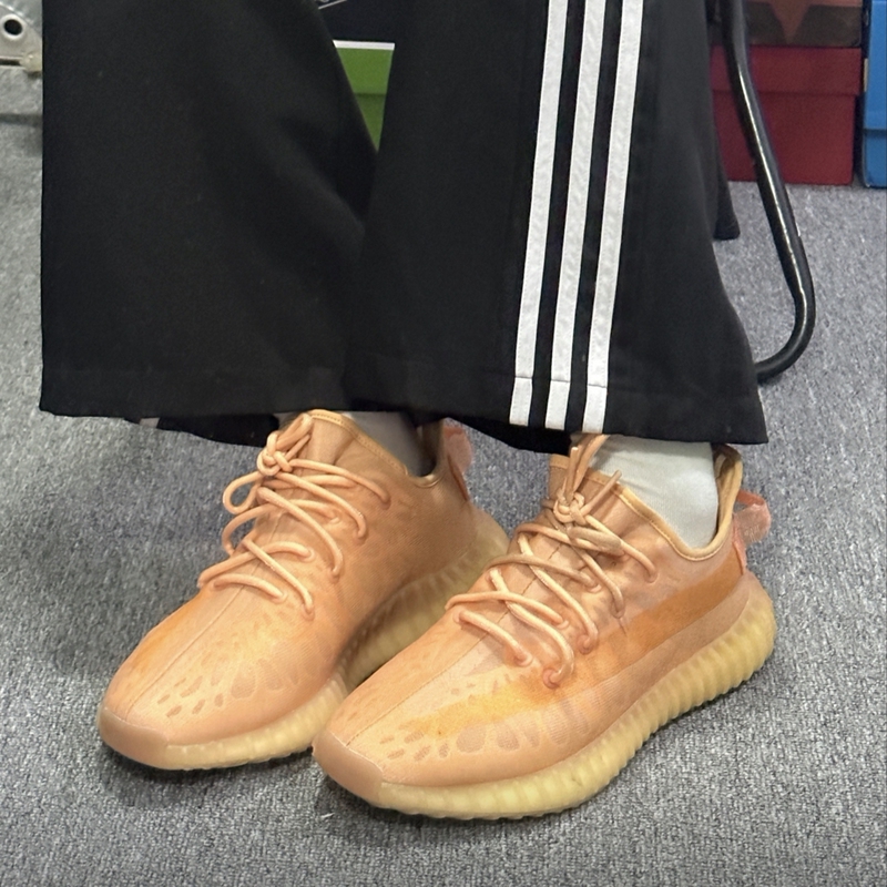 Adidas Originals Yeezy Boost 350 V2 Clay Yellow Casual Running Shoes Gw2870 Adidas Originals Yeezy Boost 350 V2 Clay Yellow Casual Running Shoes Gw2870