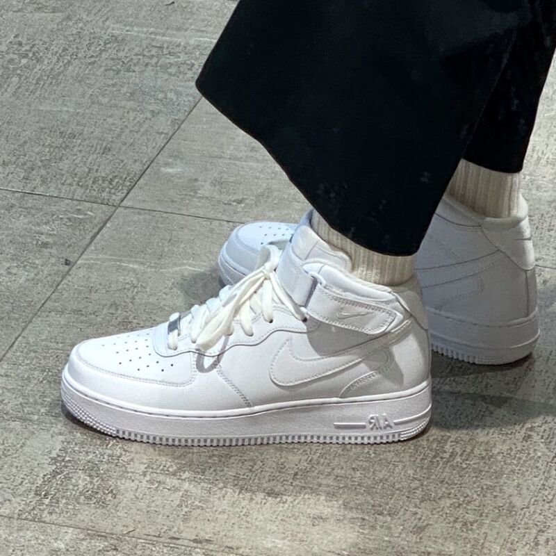 Nike Air Force 1 07 Men's and Women's Casual, Versatile, Comfortable, Wear-Resistant Mid-Top Sneakers Cw2289-111 Nike Air Force 1 07 Men's and Women's Casual, Versatile, Comfortable, Wear-Resistant Mid-Top Sneakers Cw2289-111