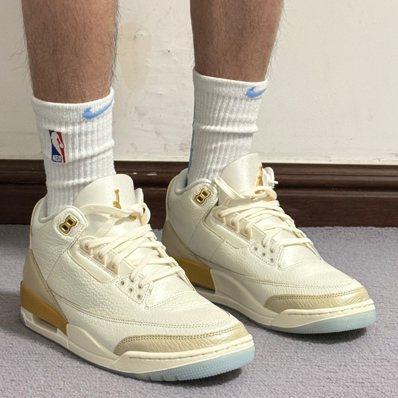 Jordan Air Jordan 3 Retro Women's Off-White Mid-Top Retro Basketball Shoes Ib2255-100