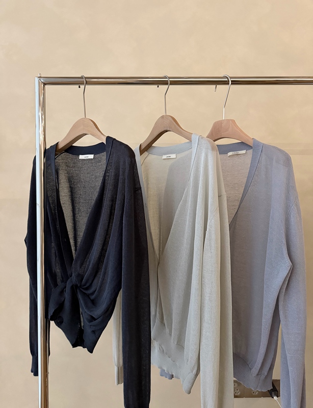 Korea Lacher-26 New Summer Collection Cool and Light Loose Ice Silk Knit Cardigan 371B055 Korea Lacher-26 New Summer Collection Cool and Light Loose Ice Silk Knit Cardigan 371B055