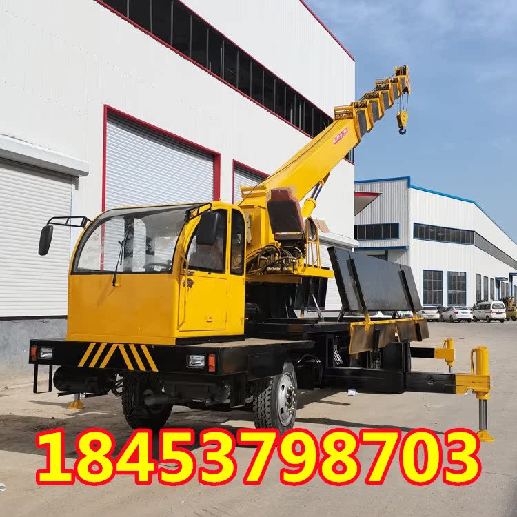 The engineering four is not like the car digging pulley and car digging convertible cars with car to dig the funeral car model 6t