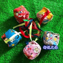 Childrens sandbags with ropes kindergarten throwing sandbags handmade bags for shuttlecock kicking small sandbags for primary school physical education classes