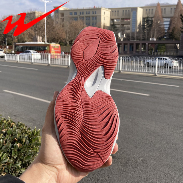 Double Star Physical Store Genuine Thick-Soled Sports Shoes, Winter Fleece-Lined Warm Casual Women's Shoes, Popular Style with Hidden Height Increase, Dad Shoes