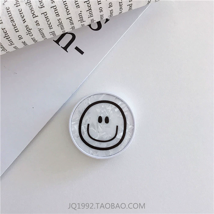 Apple oppo Huawei vivo Xiaomi dễ thương mẫu vỏ hoạt hình điện thoại di động khung tai nghe cuộn dây có thể thu vào túi khí vòng vòng khóa rung cùng phụ kiện điện thoại di động vuông nam và nữ mô hình di động - Phụ kiện điện thoại di động