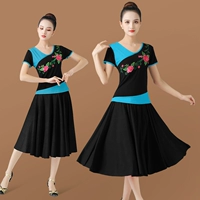 Черная цветная футболка, штаны, V-образный вырез, с вышивкой, короткий рукав