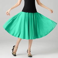 Зеленая средняя юбка без штанов