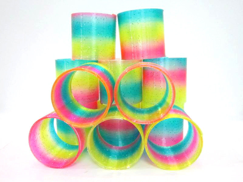 Classic Children Toys Magic Rainbow Rings Plastic Spring Ring Rainbow Laminated Legit Children Puzzle Toys