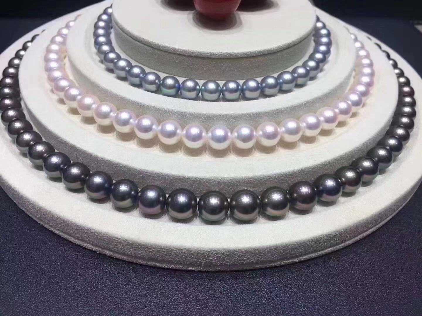 Lulu pearls are so numerous