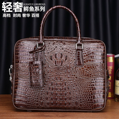 Таиланд легкая роскошная крокодиловая кожаная мужская мешка кожаная молодежная молодежная кросс -модель бизнес -модная мода высокая текстура Официальная сумка документа.