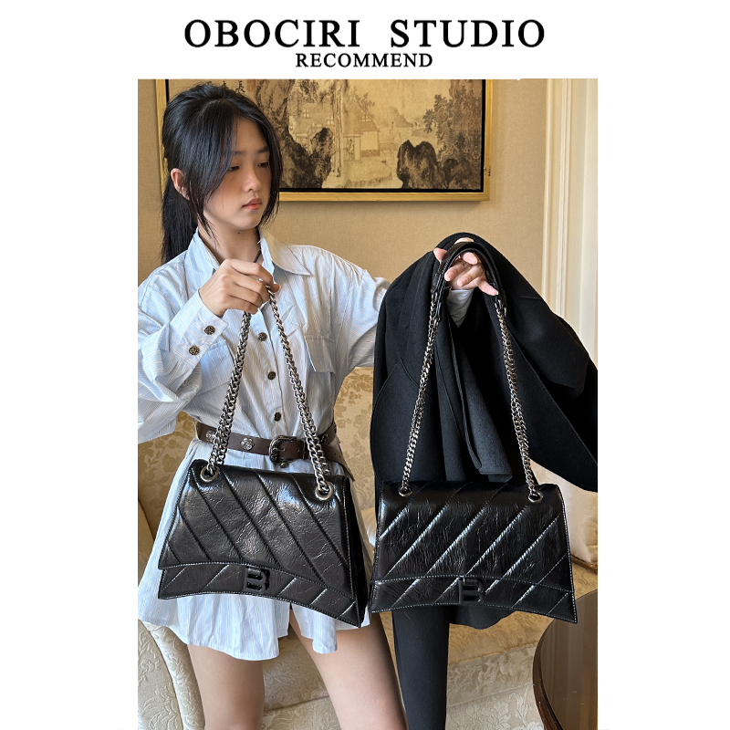 Genuine Leather Women's Hourglass Bag, Fashionable Underarm Chain Bag, Niche Design, Large Capacity, Single Shoulder Crossbody Quilted Bag