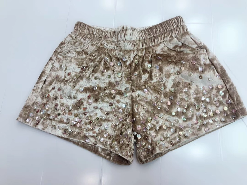 Ngày 25 tháng 11 Lợi ích của người hâm mộ Quần short nhung nhung cơ bản 20181012001 quần áo nữ mùa hè đẹp