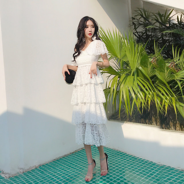 French retro skirt 2022 summer new celebrity temperament sexy lace cake dress female super fairy skirt