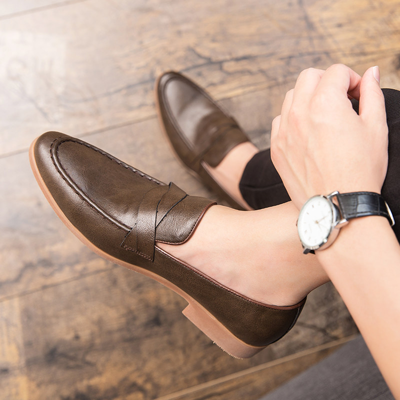 Summer leather shoes Men's Korean version genuine leather One foot pedal Business casual shoes Inlan pointed small leather shoe hair stylist male shoe tide