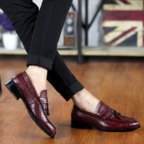 Summer casual pointed leather shoes Inn mens wedding shoes Han version retro black 100 hitchhiking Brock style mens shoes