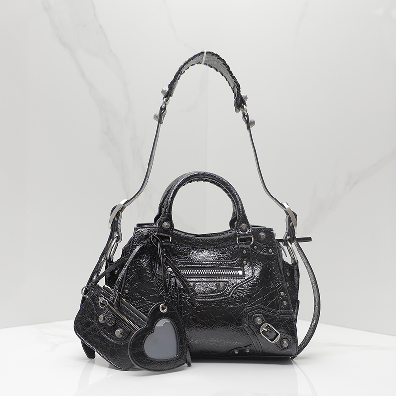 High-End Alternative to Big-Name Brands, Heavy-Duty High-Version B Brand Bag, 2026 New Model Neocagole Small Black Motorcycle Bag, Genuine Leather