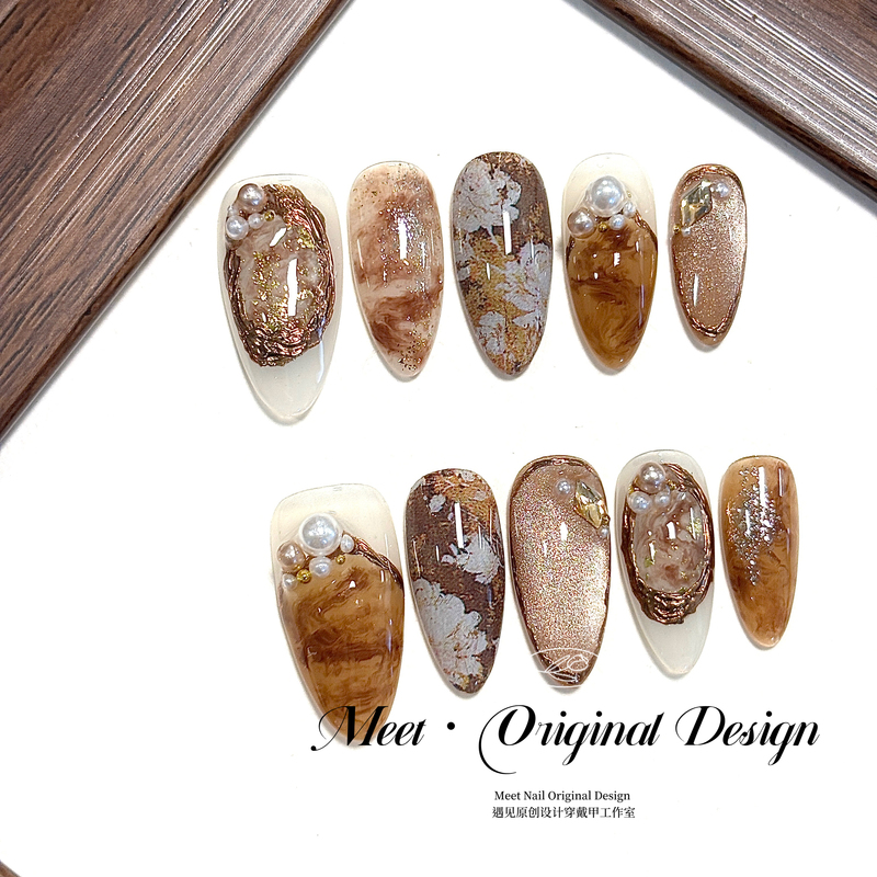 Meet Original Maillard Style Wearable Nails Platinum Floral Oil Painting Gradient Pearl Autumn and Winter Atmosphere Handmade Nail Art
