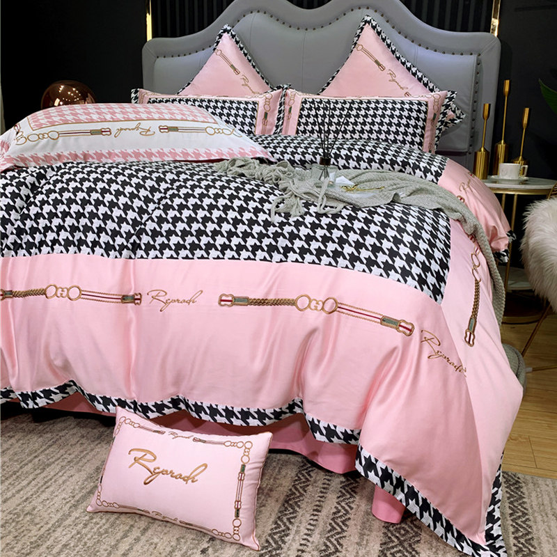 Nordic houndstooth plaid cotton four-piece set pink satin contrast color quilt cover light luxury style American bedding