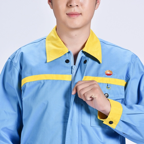 Синий комплект для работы подходит для мужчин и женщин