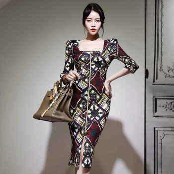 Autumn and winter new 2020 Korean women's sexy square collar slim three-quarter sleeves hip print slit bottoming dress