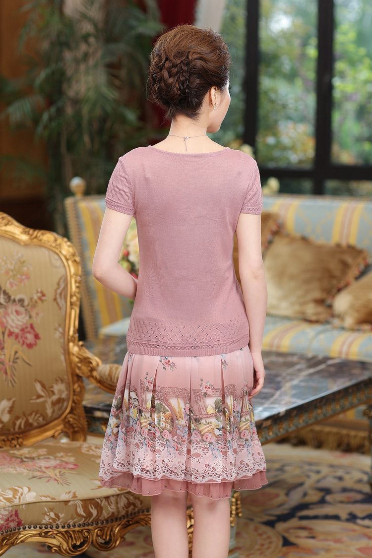 Mùa hè 2019 khí chất mới ngắn tay hai mảnh phù hợp với nữ trung niên váy lụa hoa váy mẹ - Quần áo của mẹ mẫu đầm nhung tuổi trung niên