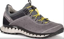 (Shi Jia) AKU 729 CLIMATICA SUEDE GTX WOMENs suede water resistant off-road hiking shoes