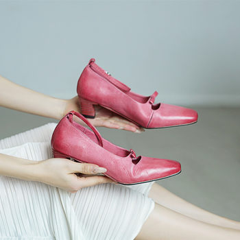 Women's thick heel pink leather square-toe light-mouthed single shoes Women's thick heel pink leather square-toe light-mouthed single shoes