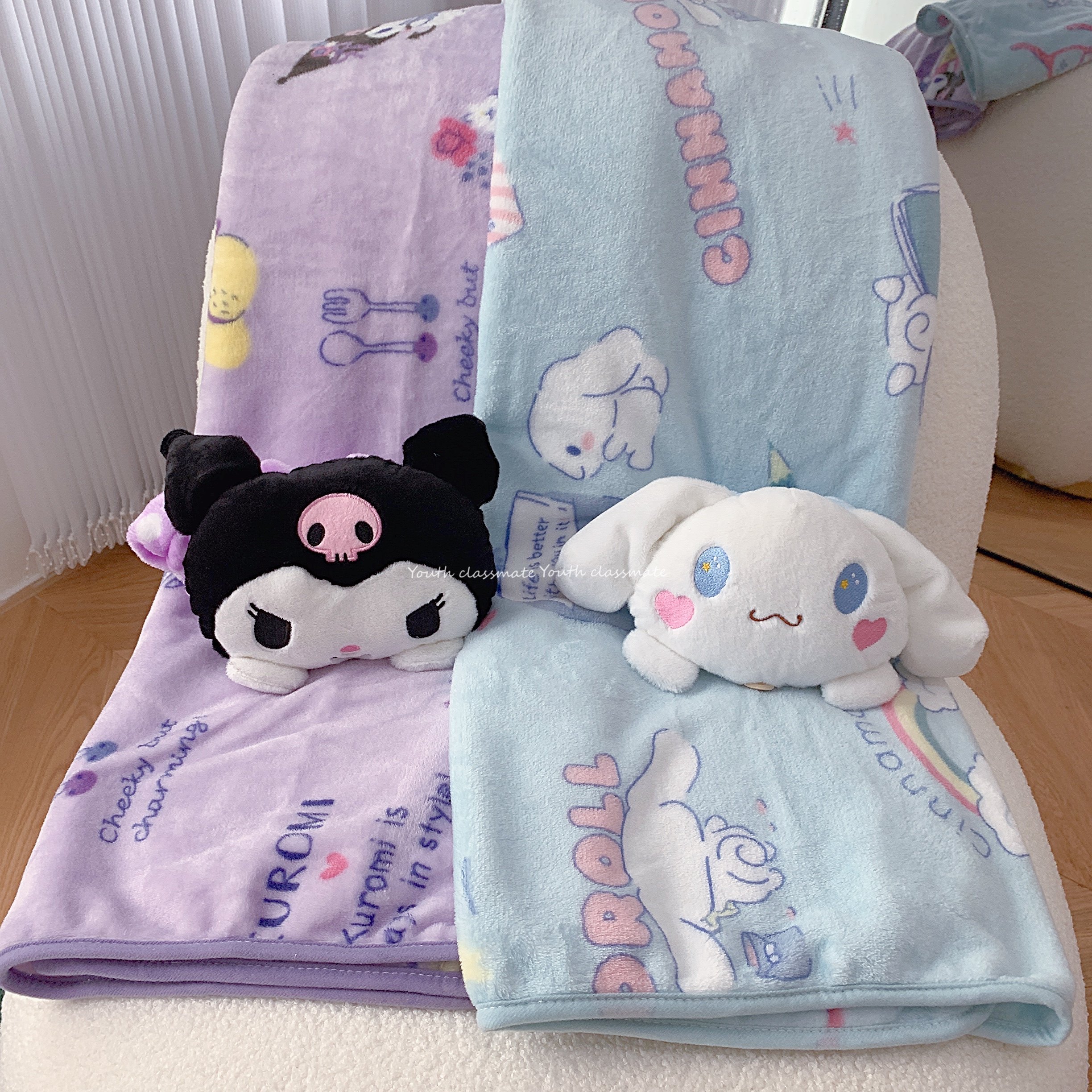 Soft Cute Jade Gui Dog Great Ear Dog Portable Roll Blanket Afternoon Sleep Pillow Coulomites Air Conditioning Blanket Plush Flannel Blanket Children Blanket